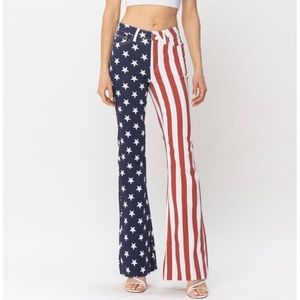 JUDY BLUE HIGH WAIST AMERICAN FLAG PRINT FLARE JEANS, size 7/28 New with tags